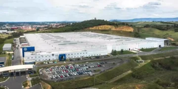 FII HGLG11 acelera expansão; entenda os efeitos para cotistas de fundos incorporados