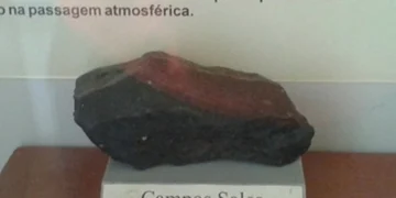 Olhar Espacial: 35 anos do meteorito Campos Sales