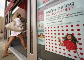 EUA: Dezembro fechou com mais 50 mil postos de trabalho, abaixo do esperado