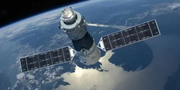 China pede autorização à ONU para lançar quase 200 mil satélites na órbita da Terra