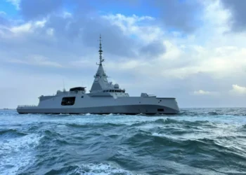 Irão fecha parcialmente Estreito de Ormuz “durante várias horas”