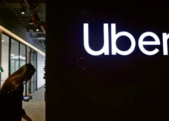 França exige 1,7 mil milhões da Uber por fraude em contratos de motoristas