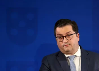 Mau tempo: Governo vai fazer tudo para evitar regresso ao défice orçamental, diz Ministro das Finanças