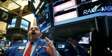 Wall Street em dia animado com Dow Jones a ultrapassar os 50 mil pontos