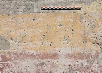 Tecnologia decifra grafites com declarações de amor e insultos em Pompeia