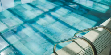 As suspeitas sobre causa da morte de mulher em piscina de academia na Zona Leste de SP