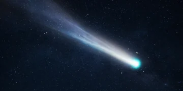 Olhar Espacial: o cometa mais brilhante do século?