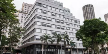 FII aluga prédio corporativo no RJ com contrato de 5 anos e ocupação total