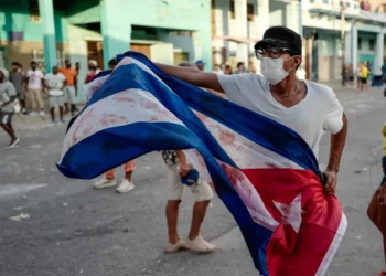 Governo português aconselha a adiamento de viagens “não indispensáveis” a Cuba